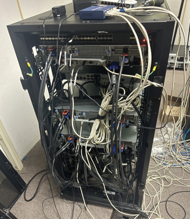Ryan Scherbarth SC24 HPC cluster shipping, Team UNM